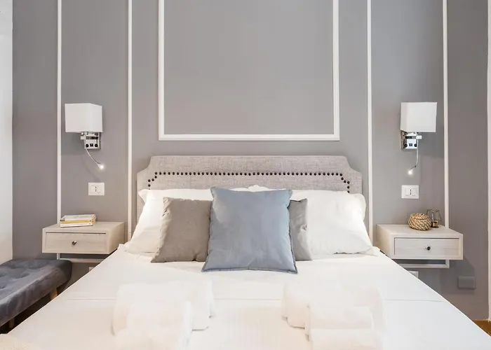 Апартаменты The Rent - Two-bedroom In Colosseum Area *
